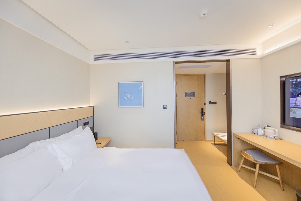 舒压高级大床房（全屋智能-M3记忆枕-冰箱-暖气开放）