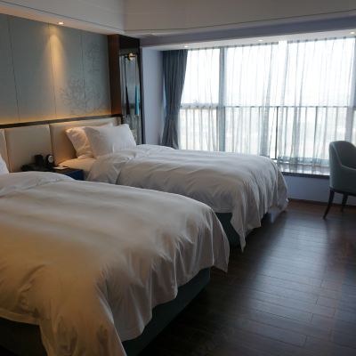 繽紛湖景雙床房 廣州祈福國際公寓優惠