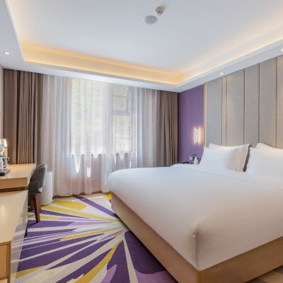 純凈自然大床房（慕思乳膠床墊+電視投屏） 麗楓飯店（九寨溝風景區店）優惠