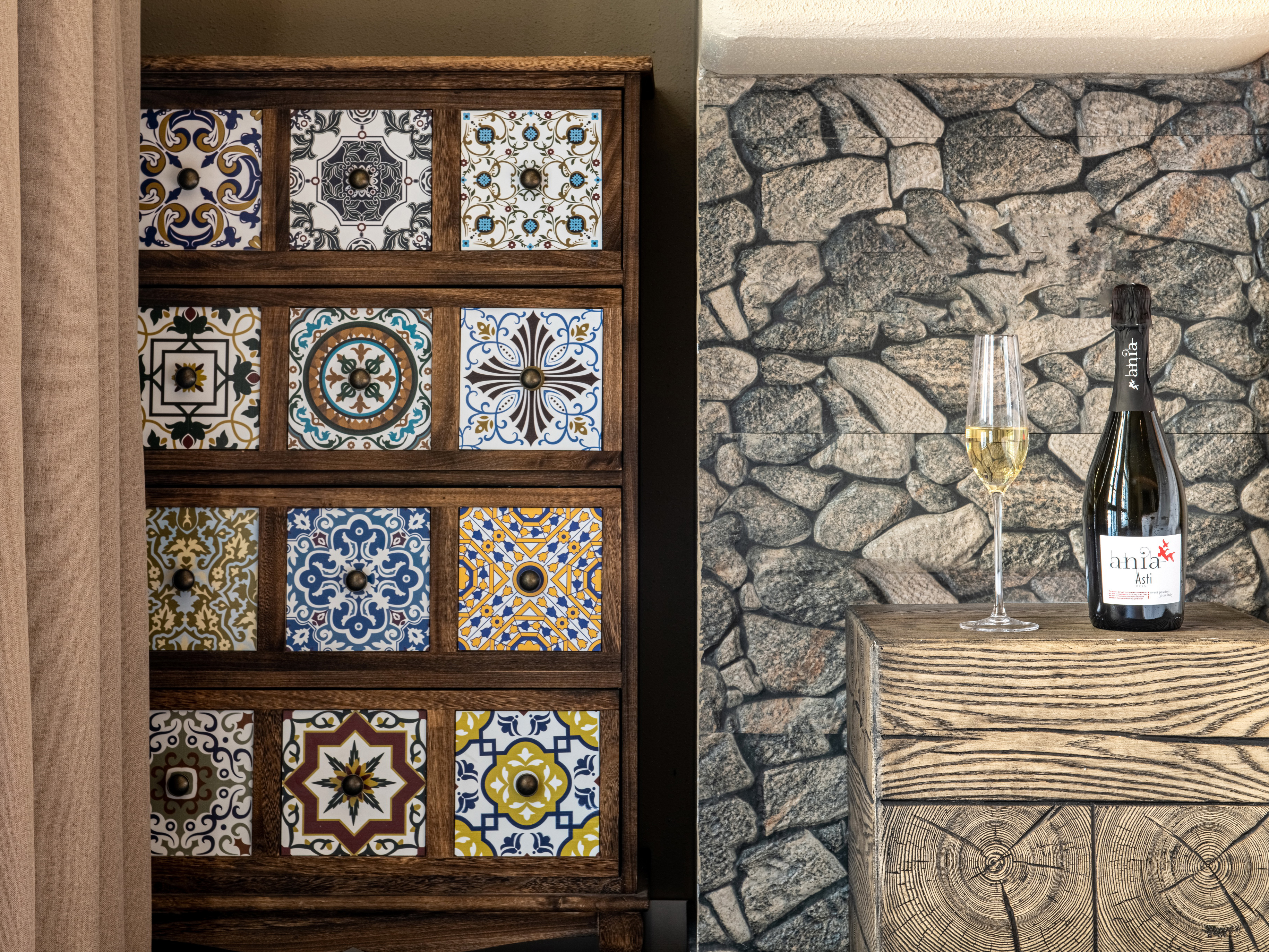 独龙族|奢享浴缸日落灯大床房