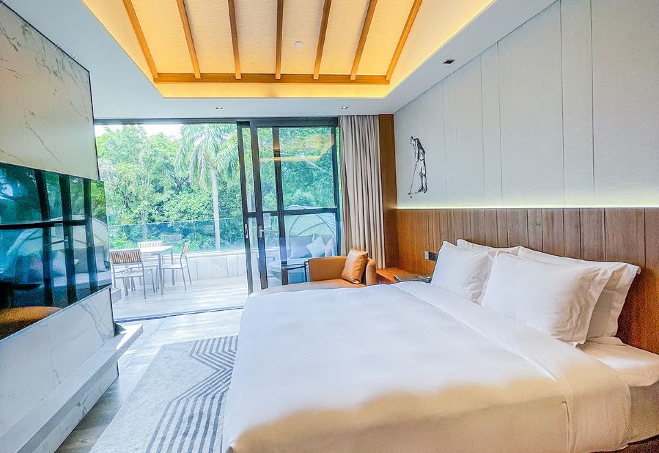 Long Island Golf & Private Resort HotelLuxurious Family Suite