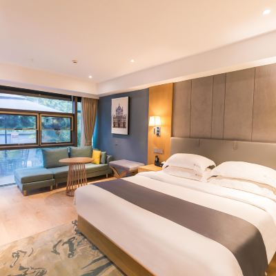 庭院大床套房 鉑爾登酒店國際店（南山深圳灣店）優惠