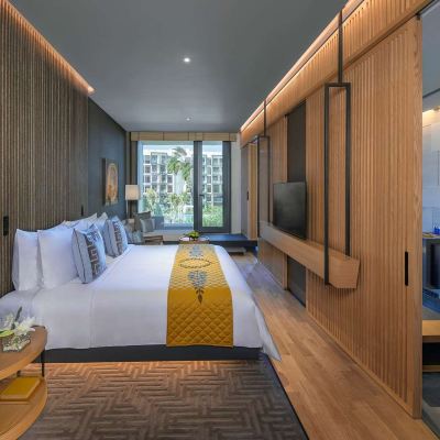 Premier Resort View King Room