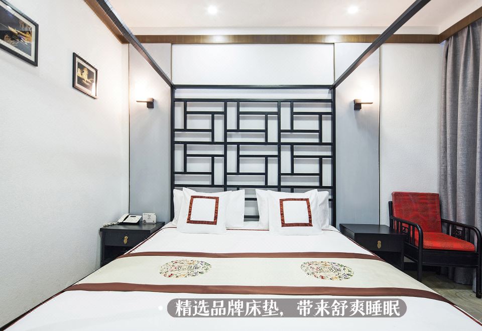 Xiang Jian Huan Zero Pressure Sleep Well Double Bed Room