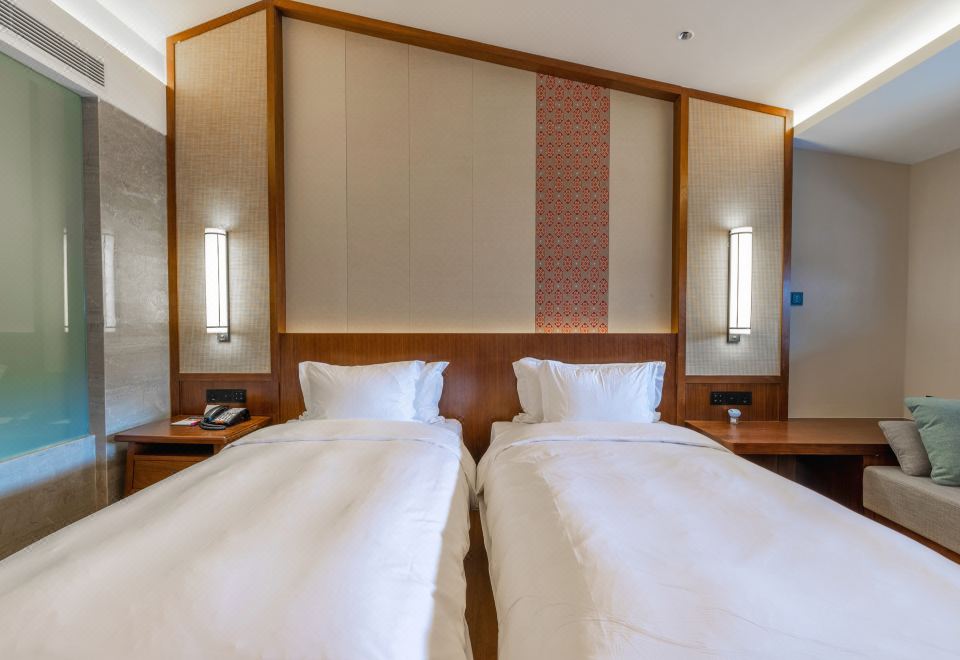 Howard Johnson Neodalle Resort ZhangjiajieSuperior 2-bed Room