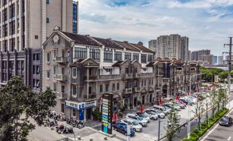 PE Hotel (Suzhou New District Mudu Zhujiang Road)