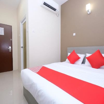 Bilik Deluxe Queen Tiada Tingkap Kupon OYO 43935 Mancalin Hotel