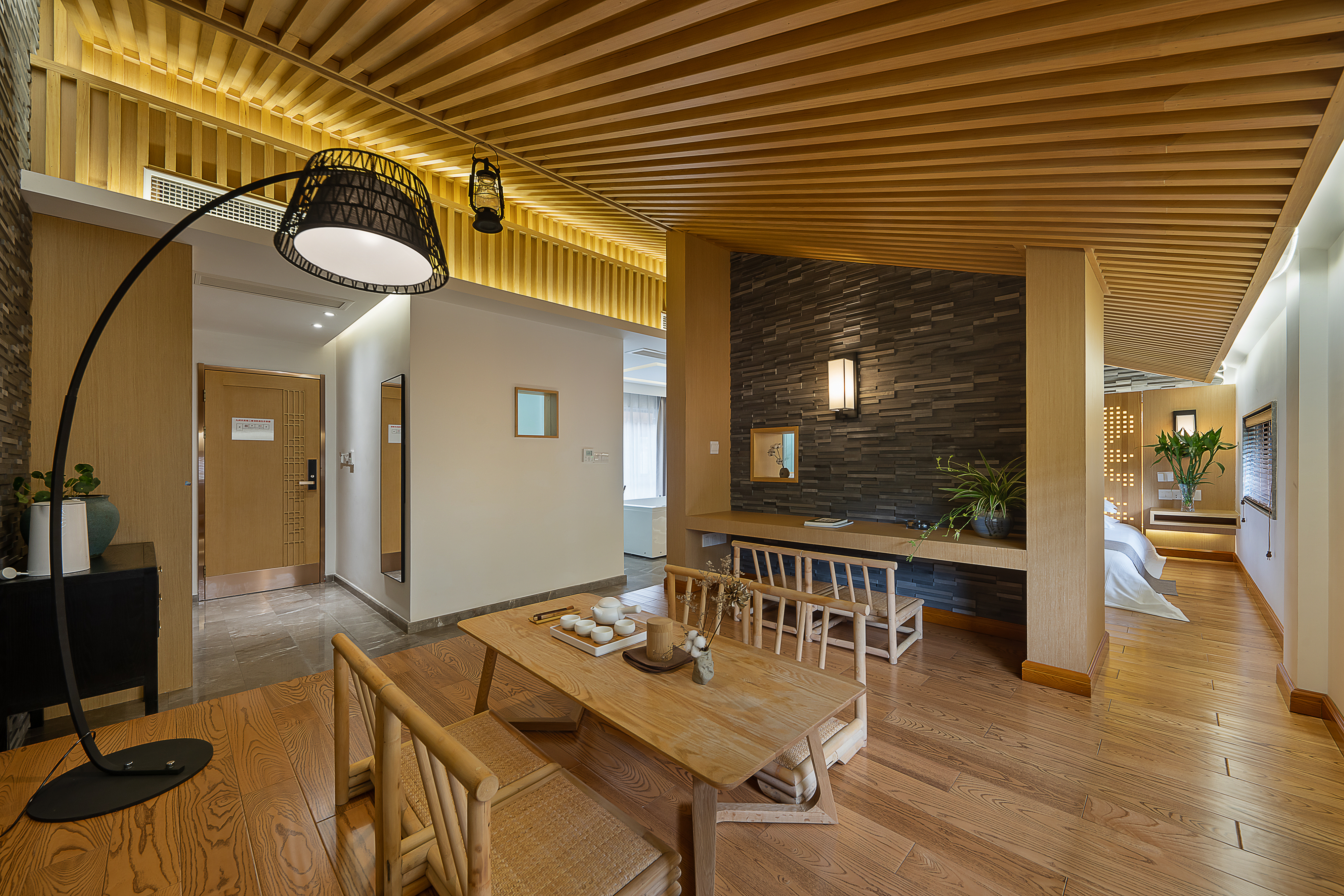 禅意榻榻米·茶室大床套房·按摩浴缸