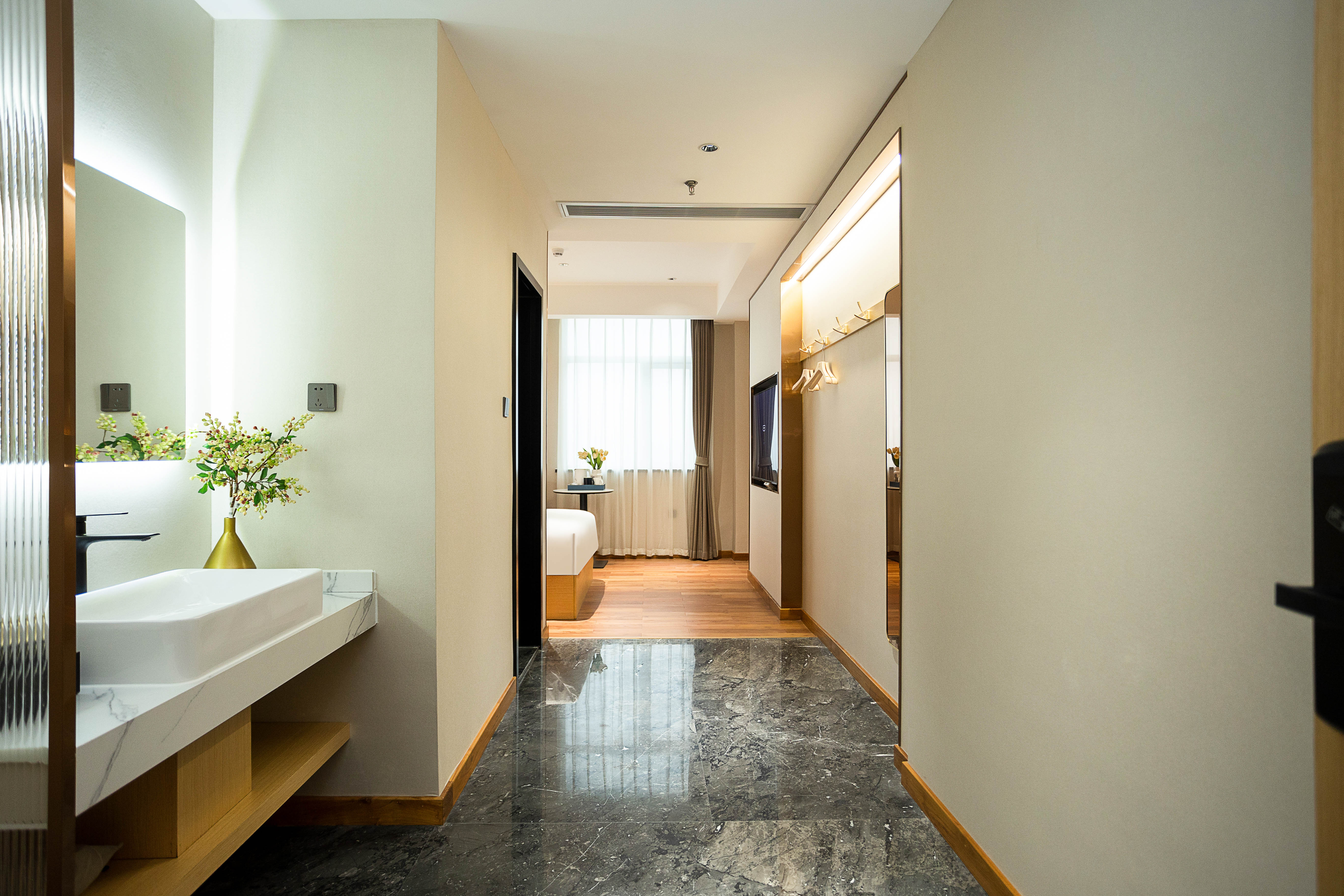 雅馨高級大床房（慕思床墊+智能馬桶）