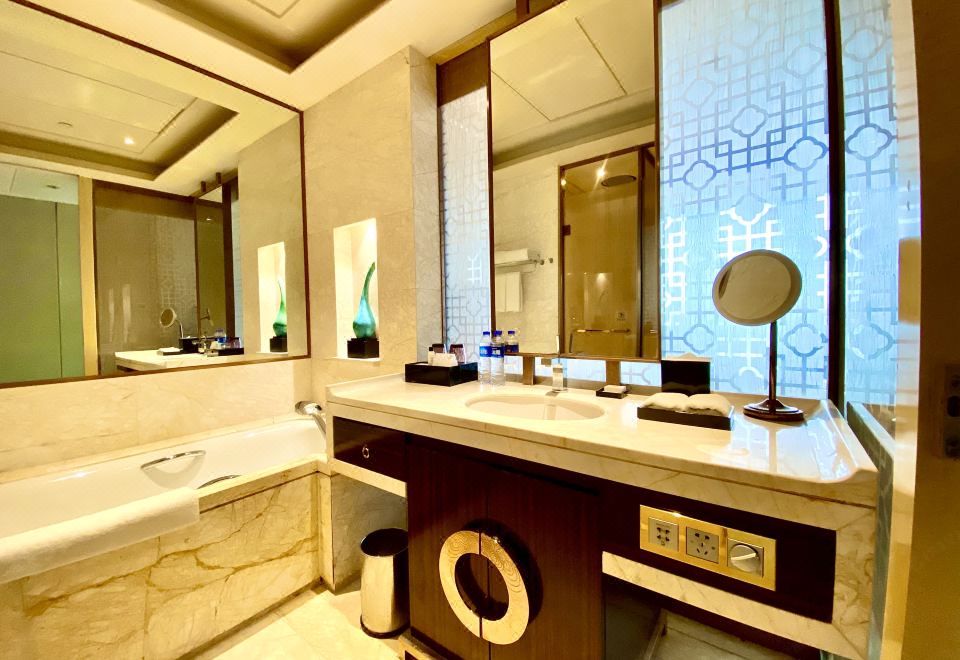 Wanda Vista TaiyuanGrand Deluxe Room