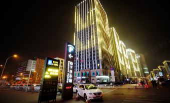 Yuqiang Angel Hotel Apartment (Chuhe Han Street Subway Station Provincial Museum Branch)