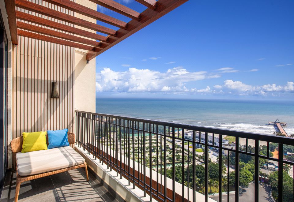 大使套房（高樓層180°海景房）