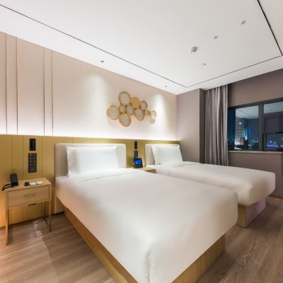 月若流金雙床景觀房 桔子飯店（上海世博中心店）優惠