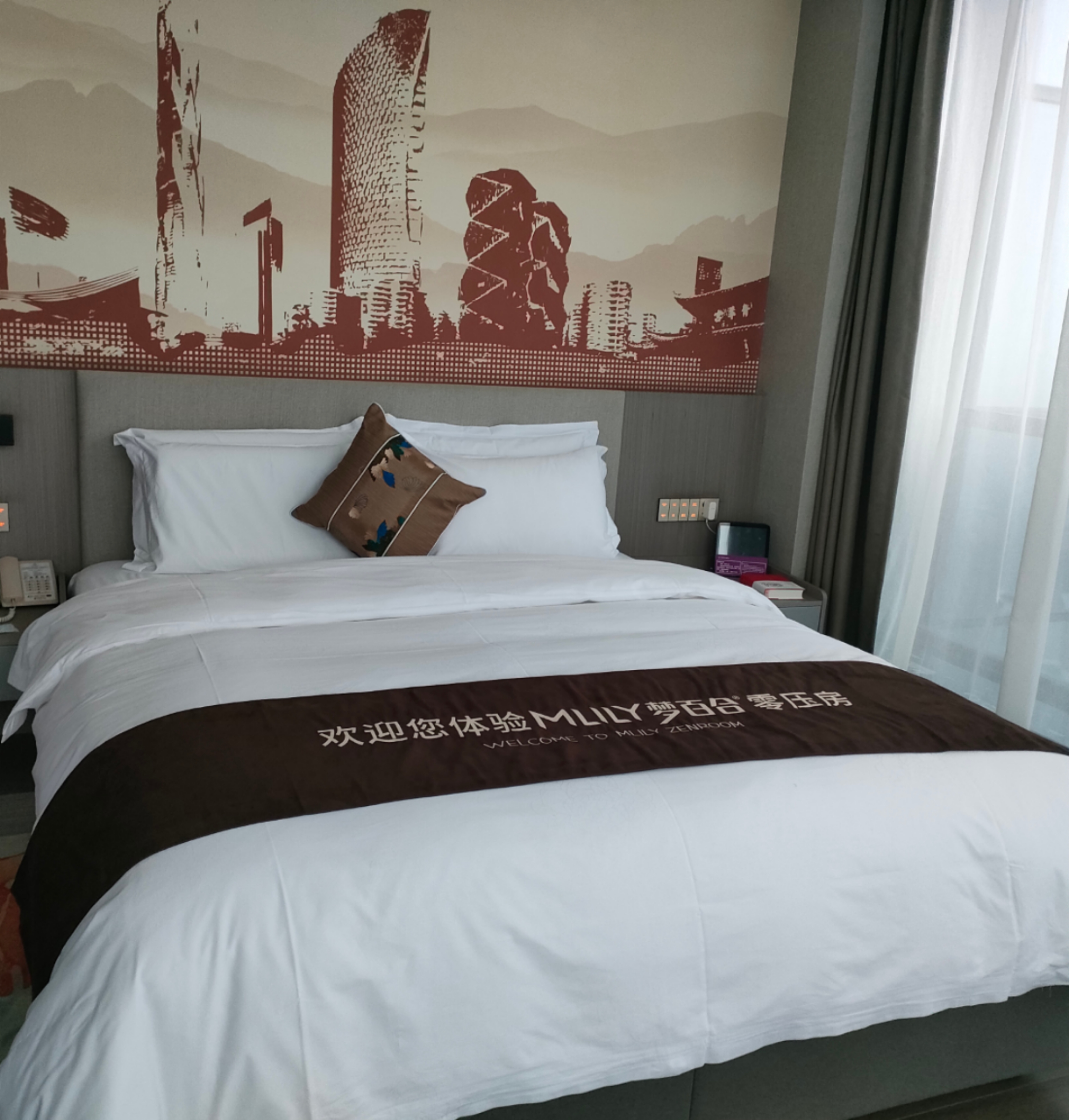 高层零压观景大床房（180度高空景观+梦百合零压床垫+全自动洗衣机）