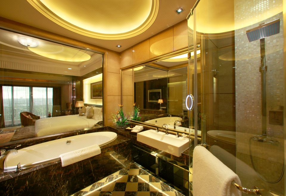 行政园景大床房