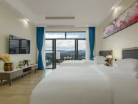 CLOUD NINE HOT SPRING WHISKEY HOTEL Hotel di Longmen County