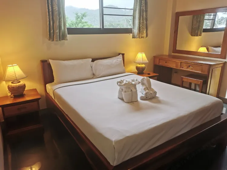 แฟมิลี่อะพาร์ตเมนต์