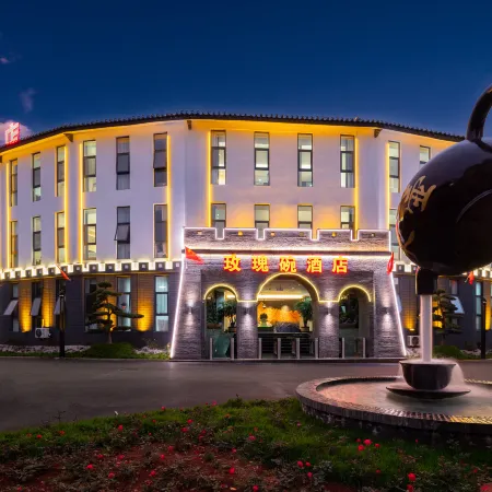 Rose Bowl Hotel