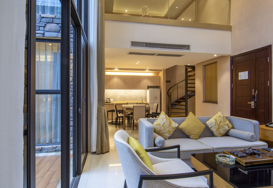 Yuetianxia Hot Spring HotelDuplex Hot Spring Two Bedroom Villa