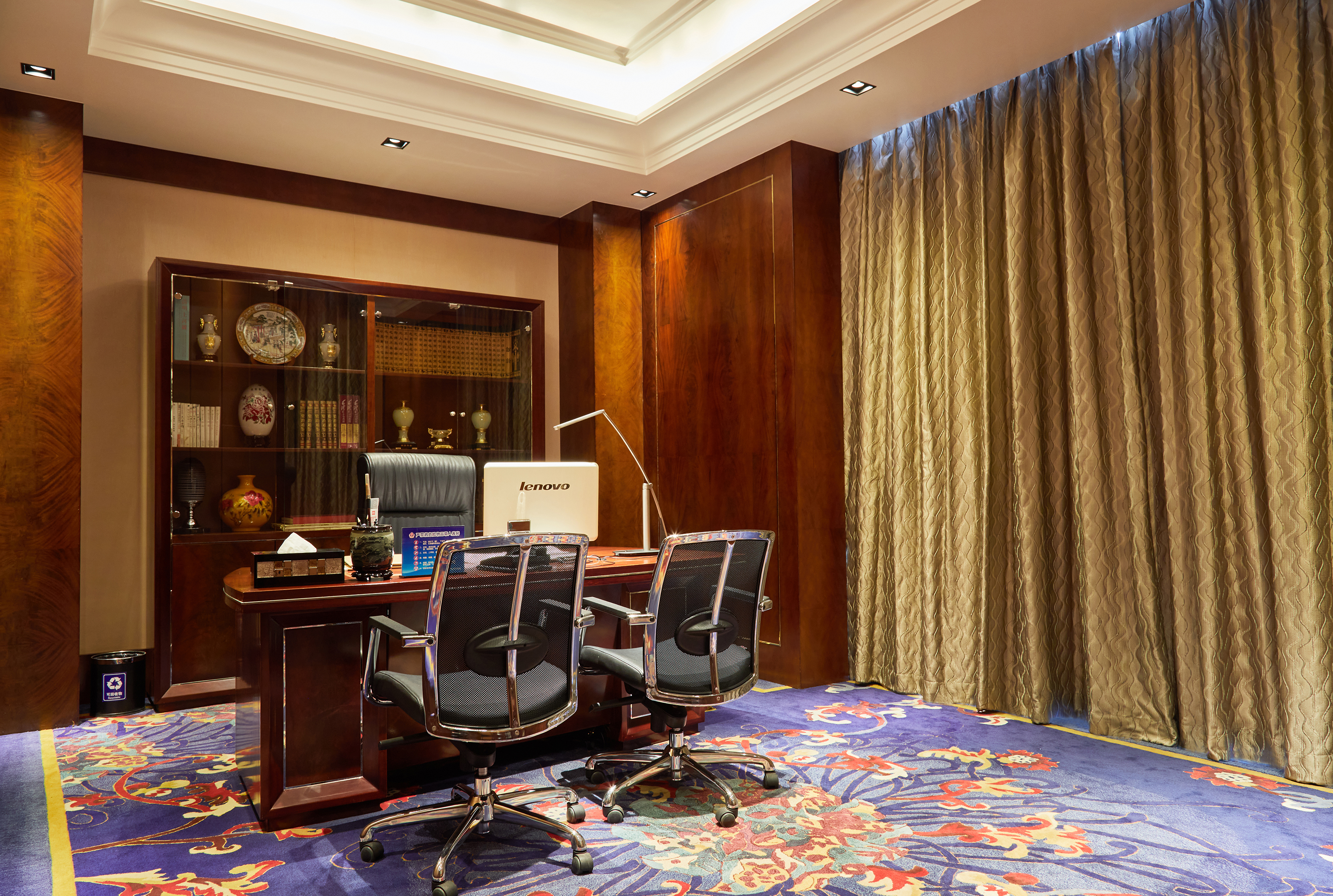 至尊豐大套房（外景明窗+浪漫浴缸）