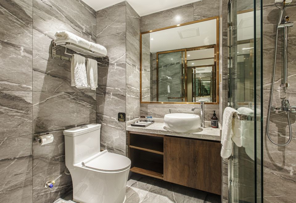 轻奢宽景舒适双床房（宽床+全景落地窗）