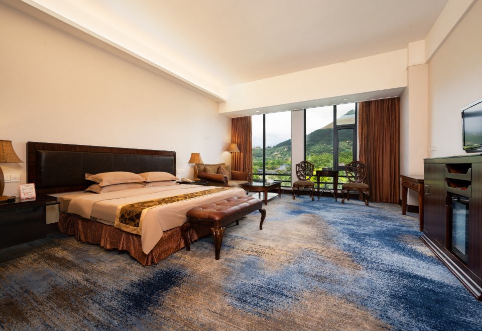 Cloud Nine Resort HotelYunding Executive Queen Room