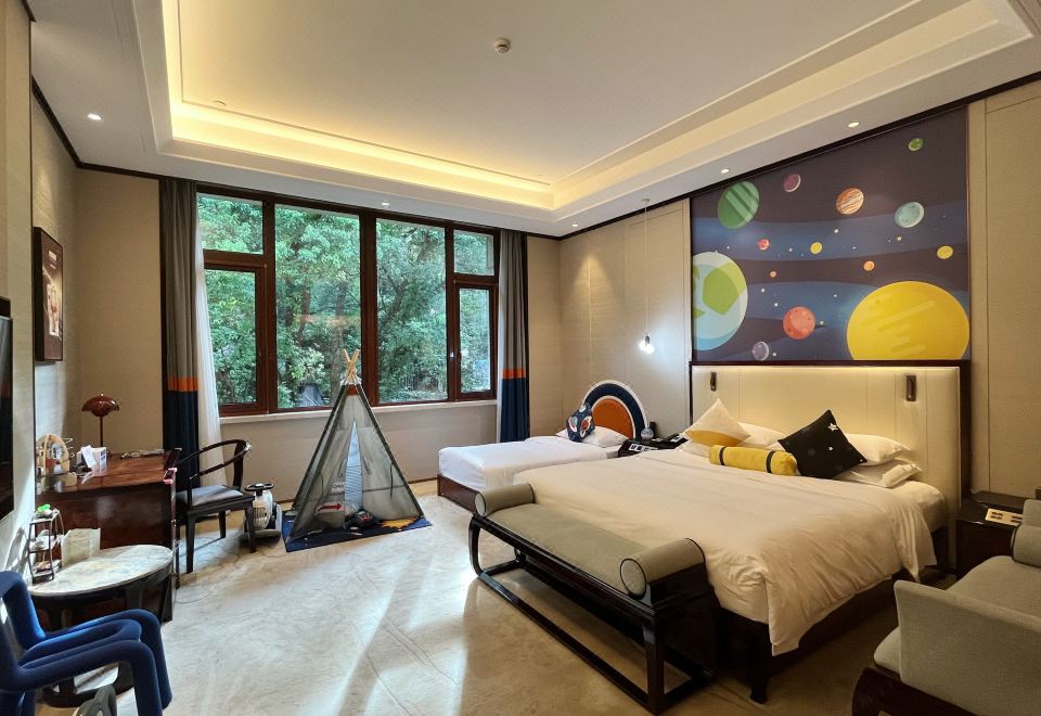 遨游太空主题房