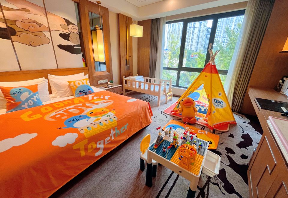 小黃鴨主題大床房