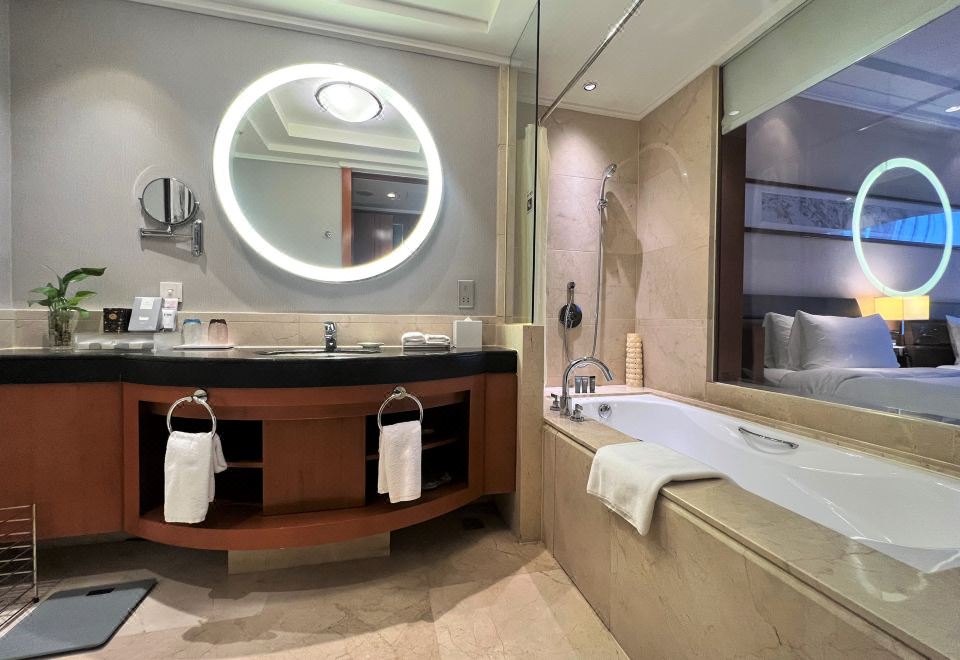 World Trade Winning HotelSuperior 2-bed Room