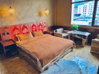 Shangu Homestay (Yagetang Branch)