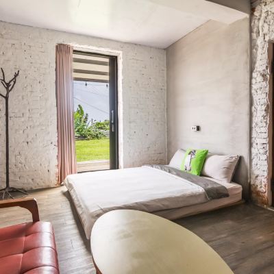 Building One Quadruple Room Grass Promo Code