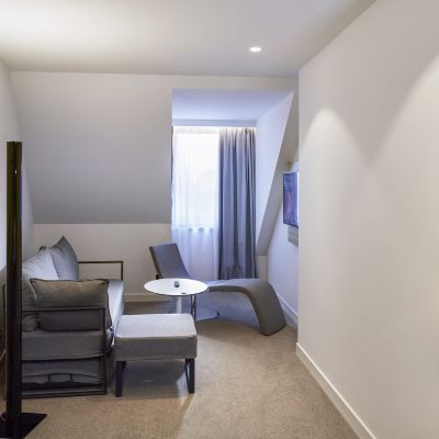 Superior Suite-Twin Beds with A Sofa Bed, 2 Adults and 2 Children