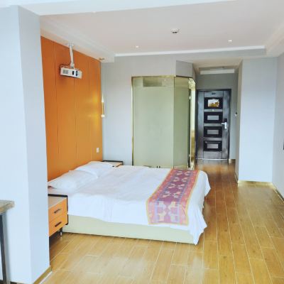 尊享影音大床房 覓見時光精品酒店（重慶汽博中心金渝地鐵站店）優惠