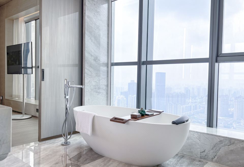 行政开放式大床房|尊享270°城市天际线