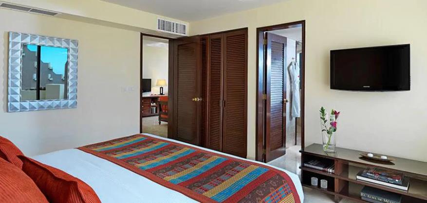 瀉湖景皇家服務一卧室套房