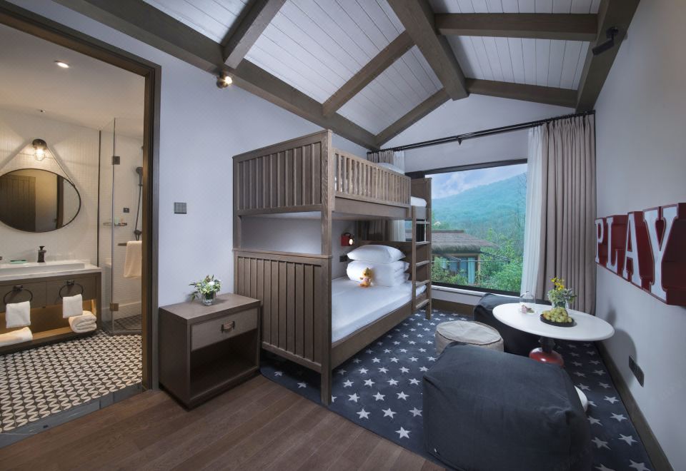 Hangzhou SENBO Nature Park and ResortFamily Friendly Villa - 2-Bedroom