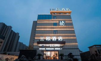 LANOU HOTEL(Taixing Wanda Square)