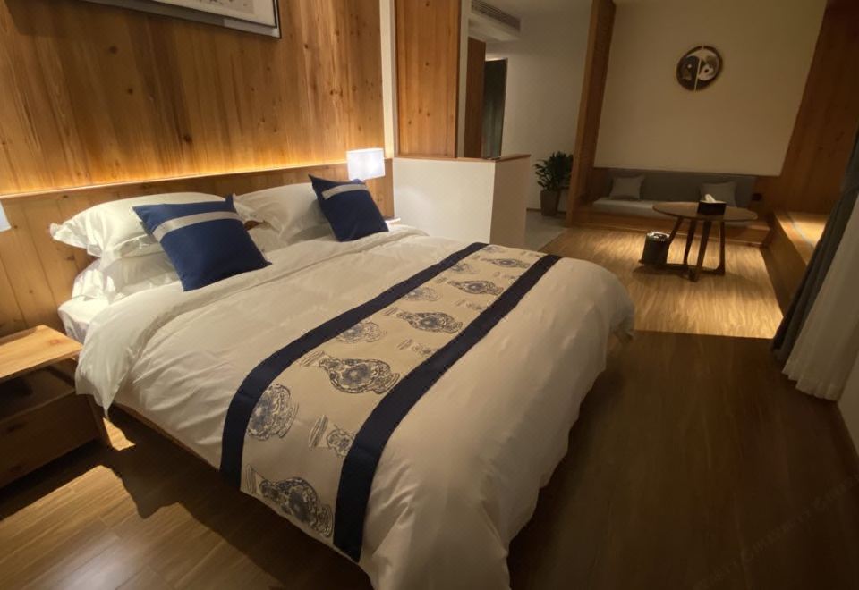 Wuyishan meet the Moon HotelJinyue Qinghuan Scenic View Villa