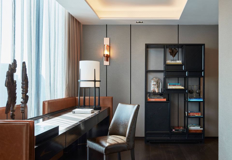 Hyatt Regency Bangkok SukhumvitPresidential Suite With 1 King Bed