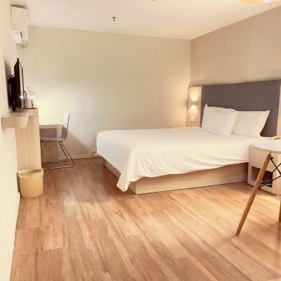 King Size Bed Room 漢庭酒店（珠海情侶中路店）優惠