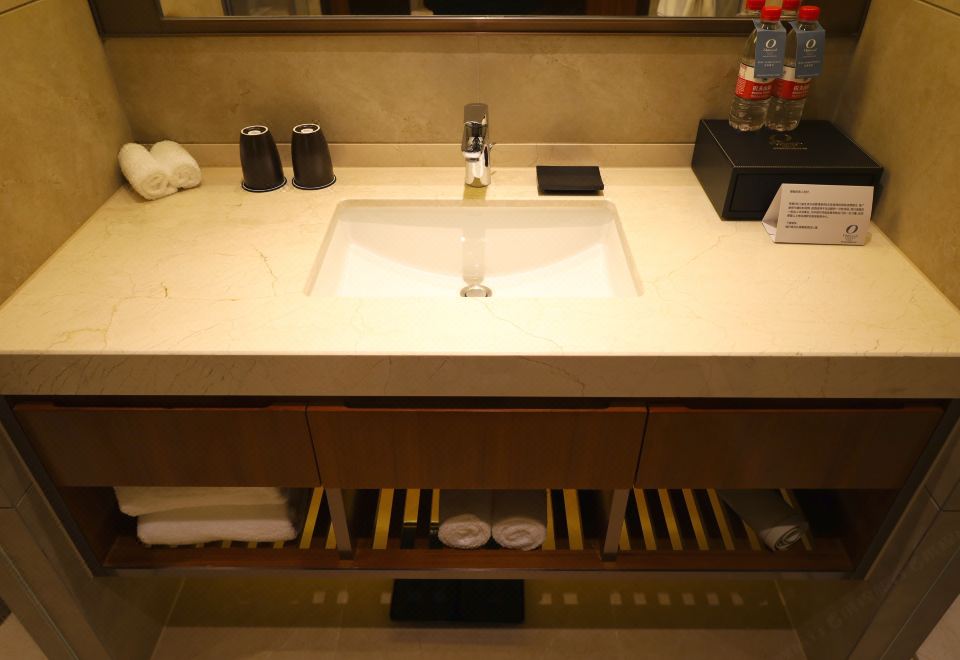 高級特大床客房