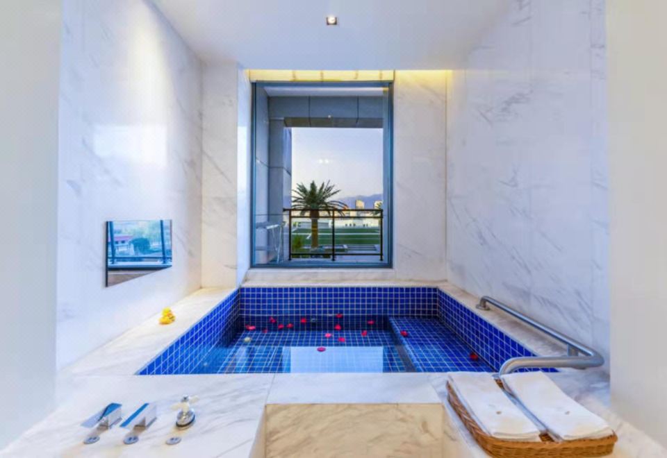 奢華私湯房（子母床）