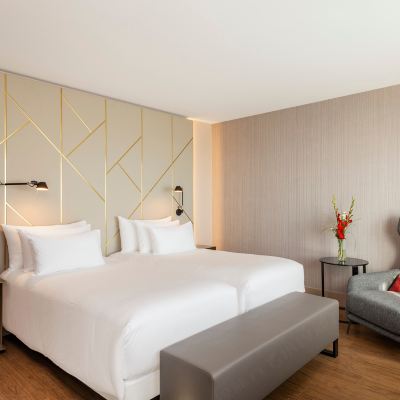 尊貴雙人床房 慕尼黑巴伐利亞 NH 精選飯店優惠