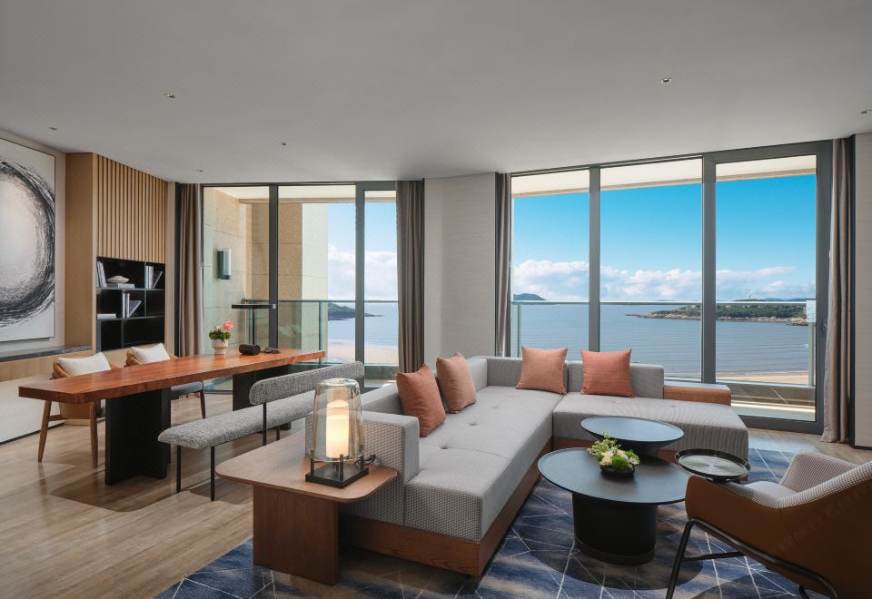 Sheraton Ningbo Xiangshan ResortPremier Ocean View Suite