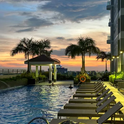 GemstoneBR in SMDC Coast Residences Hotels near Manila Bay