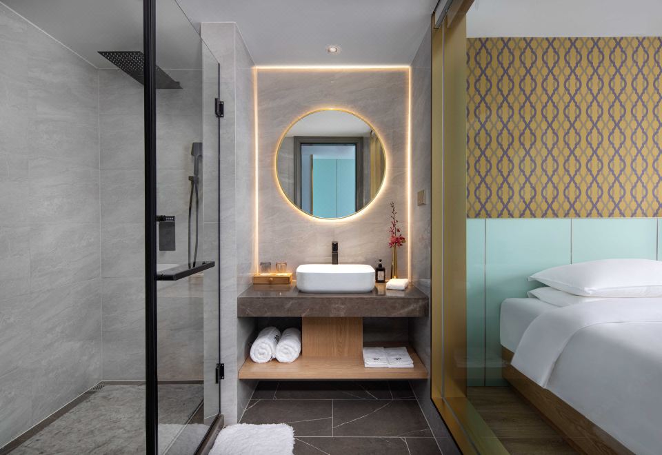 Business Room (2 beds)