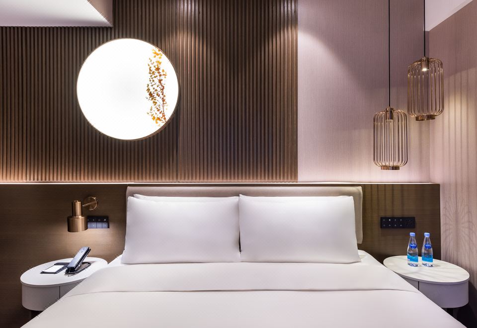 Crystal Orange Beijing South Station MuxiyuanlExecutive King Room (Bathtub)