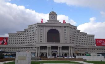 Jtour Hotel (Changchun Railway Station South Square)