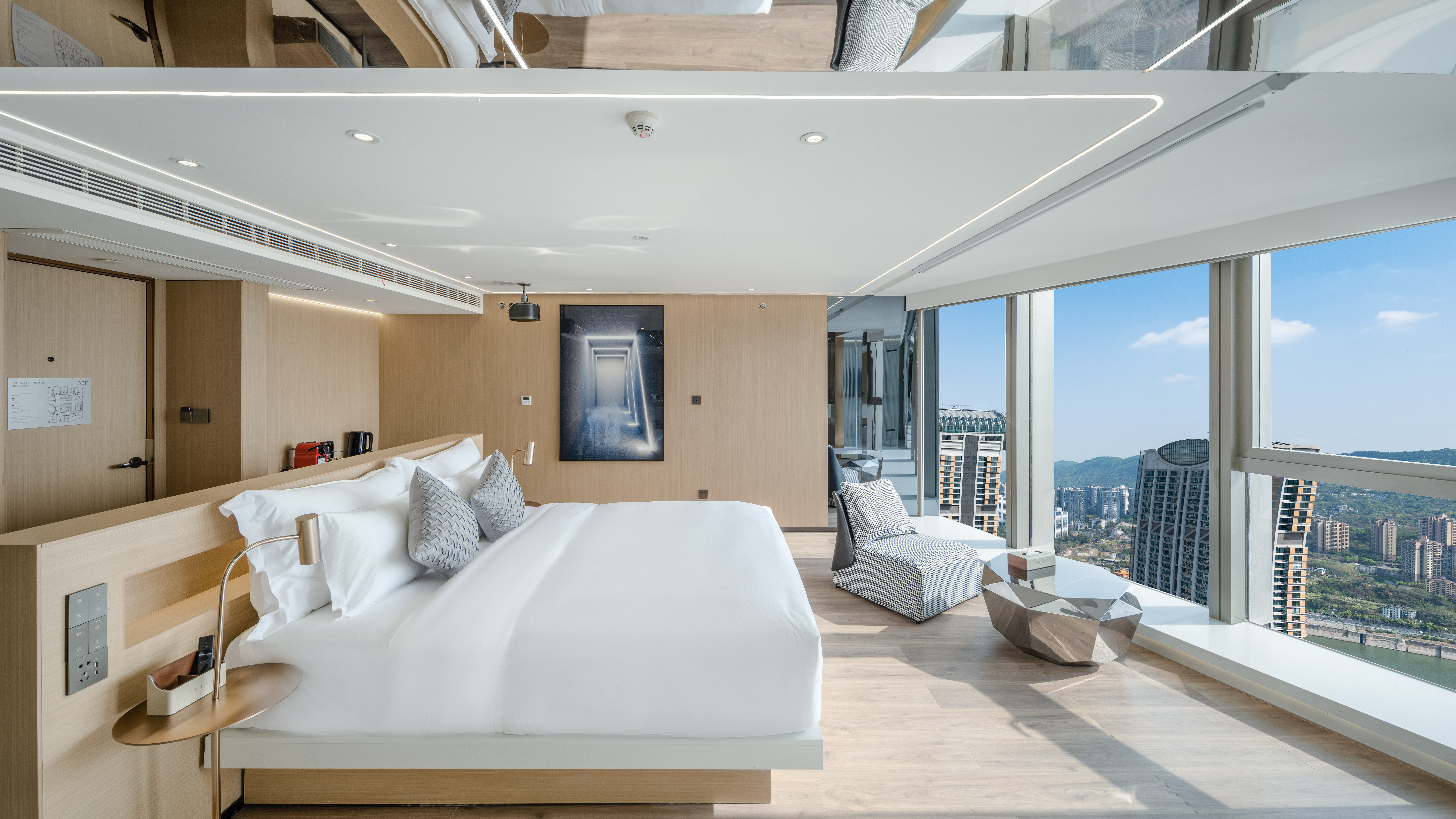 水晶横廊半岛江景大床房