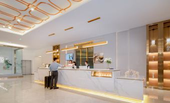 Rushi (Chaowa) Hotel (Chengdu Chunxi Road Tianfu Square Subway Station)